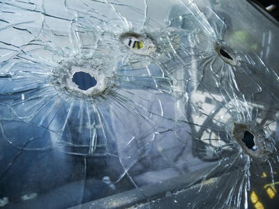 车后窗图片-车后窗素材-车后窗插画-摄图新视界