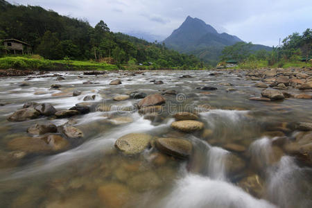 热带山水风光图片