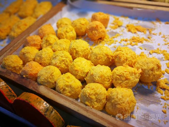 奶酪球是泰国街头食品最喜欢的甜点