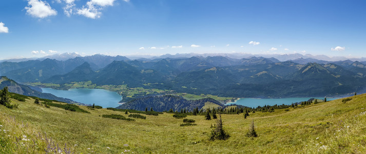 查看从奥地利 Schafberg 山