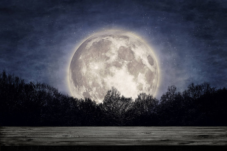 夜空中有月亮和星星。美丽的自然背景。Nasa 提供的这个图像的元素