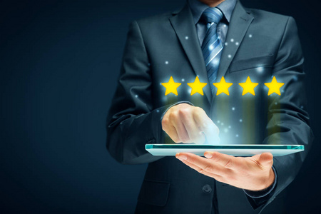 反馈, 审查和增加评级概念。数字平板电脑用户给五星级在他的评论和反馈