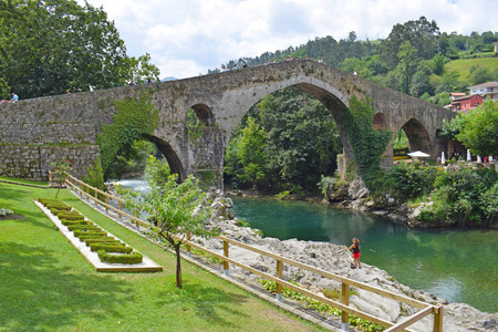 阿斯图里亚斯 Spai 坎加斯 de 坎加斯的罗马桥