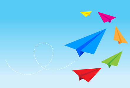 天空纸飞机图片
