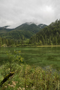 Schiederweiher, 美丽的湖在奥地利在 Hinterstoder 附近