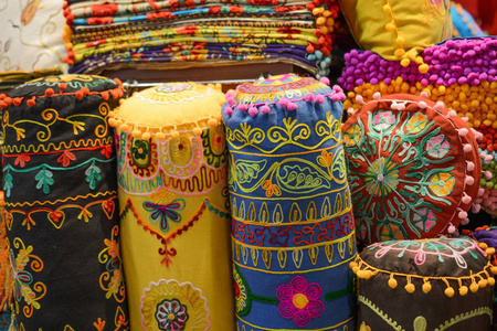 织物的各种颜色和类型的例子