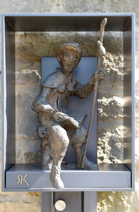 德国 Leutershausen 圣西格教堂前高迪晖的朝圣者雕像圣地亚哥德孔波斯特拉