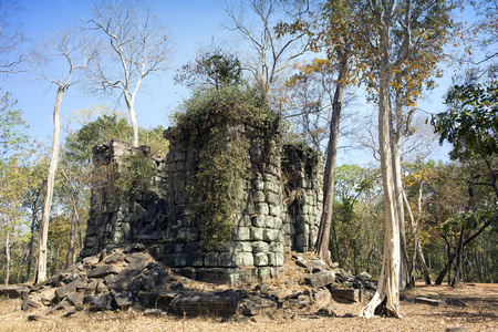 Prasat Thneng 废墟, 科柯寺建筑群, 柬埔寨