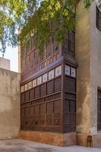 马什拉比亚的立面 el sehemy 房子, 一个古老的奥斯曼帝国时代的历史房子在 el moez 街, 开罗, 埃及, 最初建