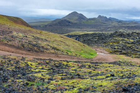 Leirhnjukur黏土山在北部冰岛一个美丽的火山熔岩领域与熔岩河和纹形成以帕霍霍熔岩熔岩流和五颜六色的陨石坑