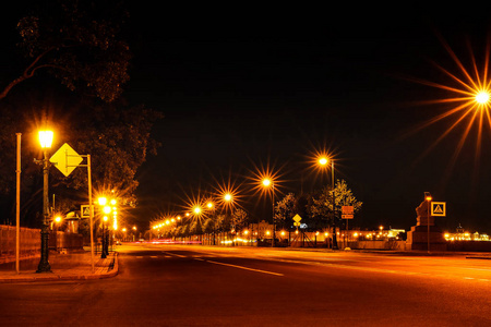 夜市路灯, 波克, 背景, 黑暗。城市的夜灯射线从光