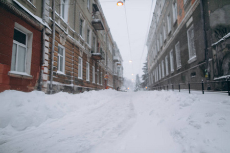 在城市中的第一场雪