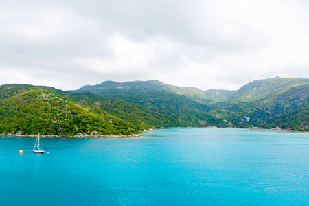 海滩和热带度假村，此岛，海地