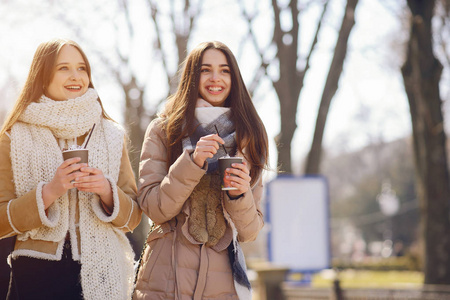 冬天城市生活图片