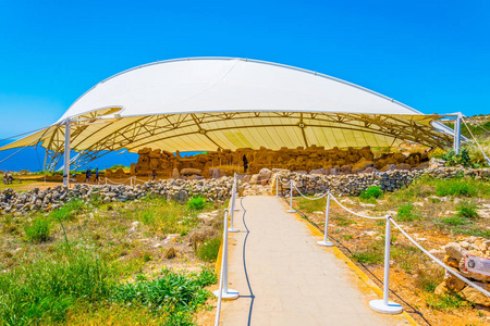 麦芽新石器时代的 mnajdra 寺庙