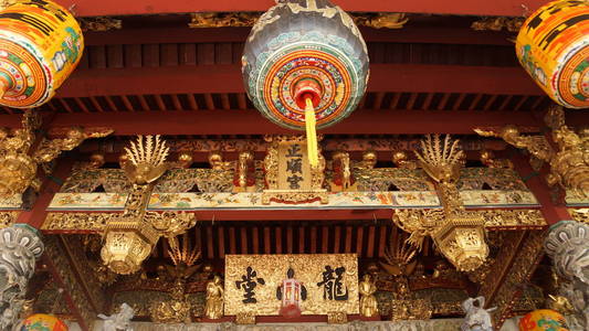 美丽的中国传统氏族住宅和槟城寺庙屋顶