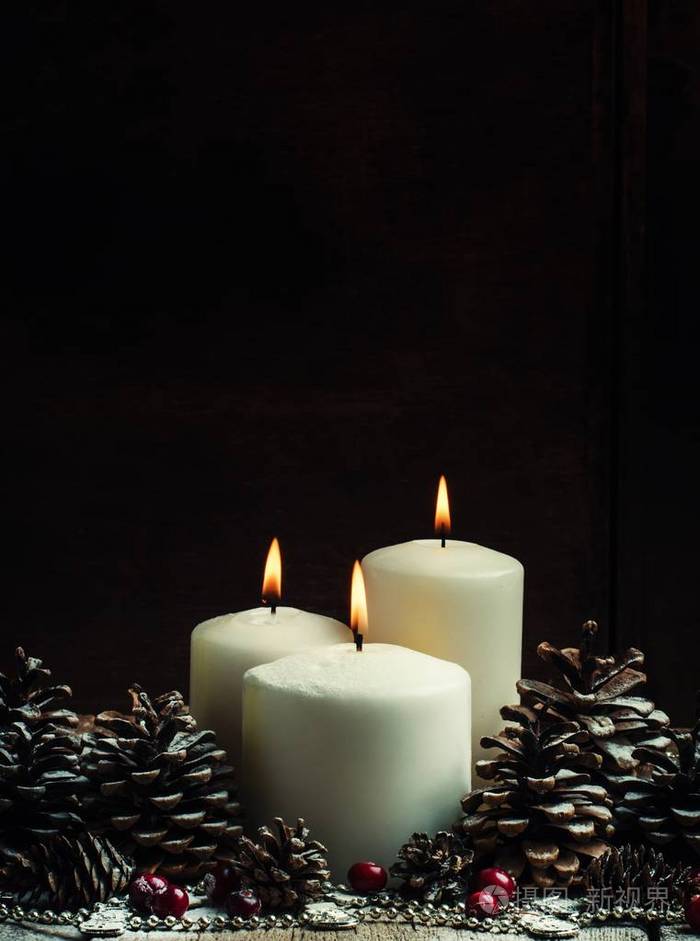 白色蜡烛图片 哀悼图片
