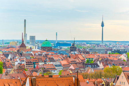 以 elizabethkirche 为主的 nurnberg 鸟图, 德语