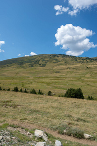 在比利牛斯山脉穿过阿兰山谷, 西班牙