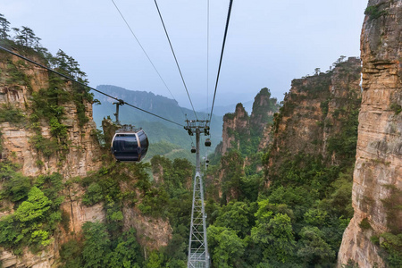 天子阿凡达山脉自然公园的索道武林园中国旅游背景