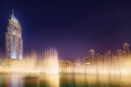 迪拜在舞蹈喷泉