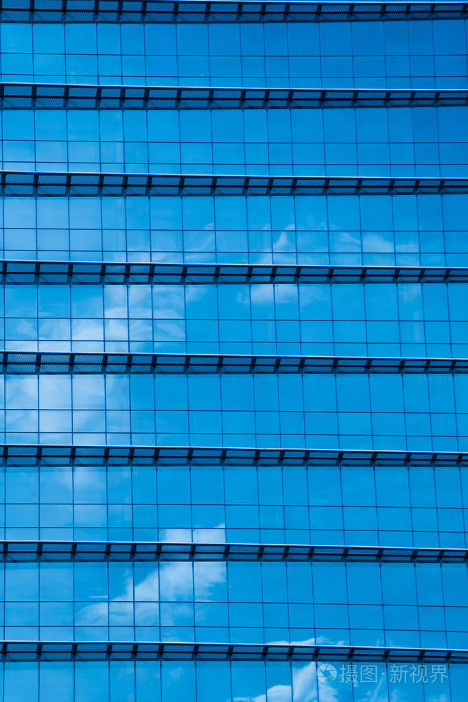 蓝镜子玻璃建筑, 外墙建筑