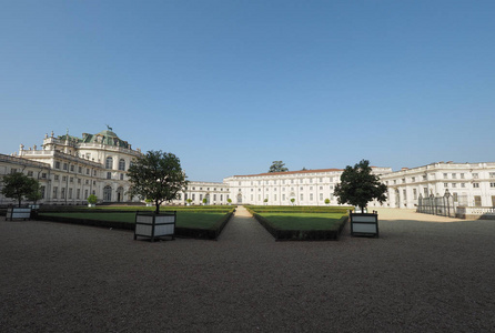 自由宫 caccia Stupinigi 意思是 Stupinigi 的狩猎住所 皇家狩猎小屋在 Nichelino, 意大