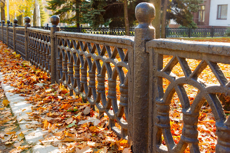 锻制的栅栏图片