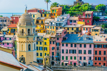 风景如画的 Vernazza 镇, 在 La 帕斯亚省, 意大利