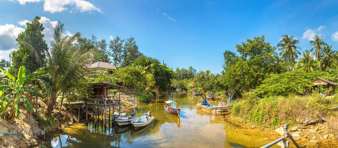 夏季, 泰国帕岸岛传统木渔夫船全景