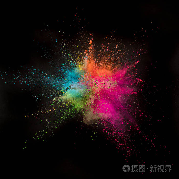 在黑色背景上的彩色的粉末爆炸