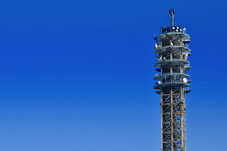 日本数据通信电波广播钢塔图片