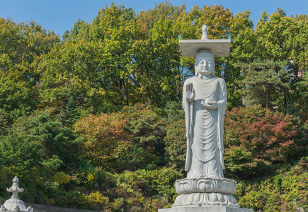 在韩国首尔奉恩寺寺