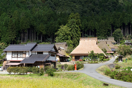 在京都府三山村庄