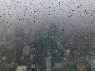 雨滴与曼谷, 泰国的办公大楼的城市景观