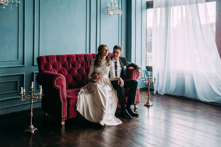 几个手打算盘图片