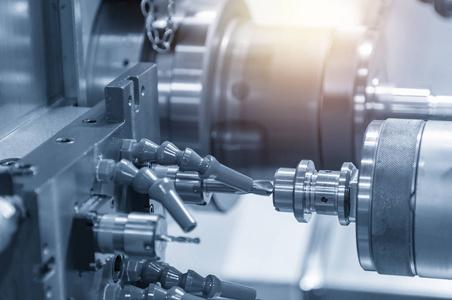 高科技汽车零件制造工艺照片