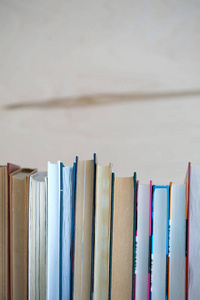 书籍和木材