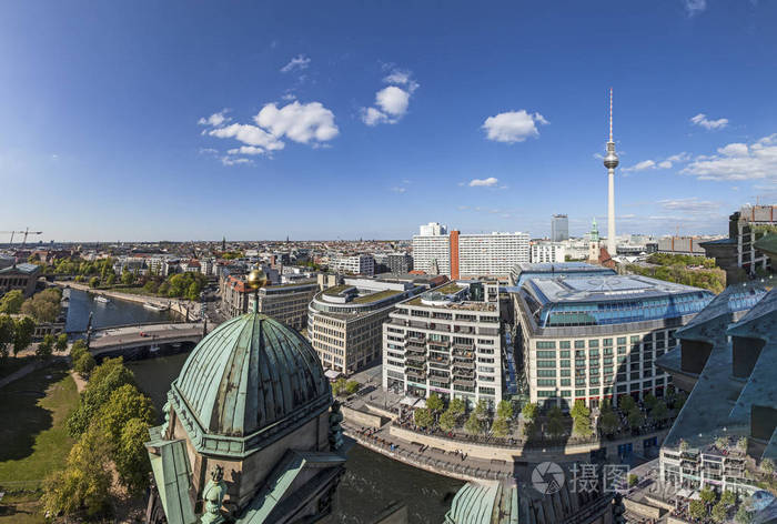 柏林摩天大楼,在亚历山大的著名广播电视塔鸟瞰图