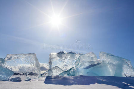 贝加尔湖冰