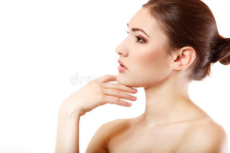 美女侧面黑白美女侧面肖像照片