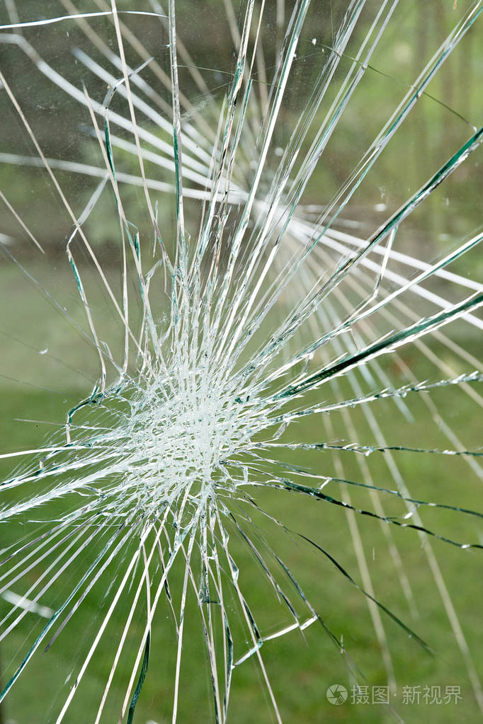 破碎的玻璃 vandalismr 社会问题