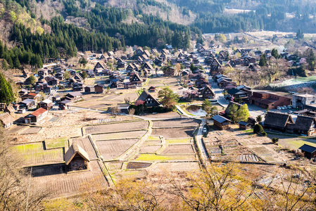 白川乡日本古村落图片