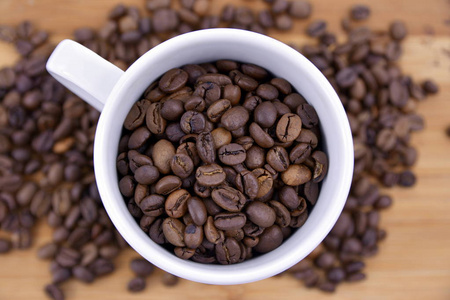 杯咖啡的咖啡豆