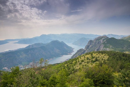 海湾的黑山的科托尔