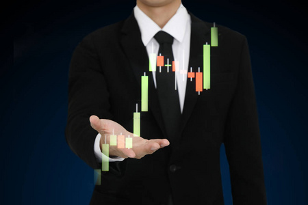 商人与股票市场的交易图照片