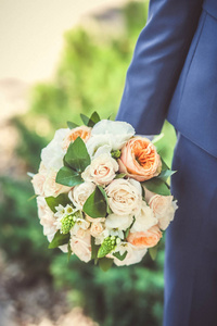 白花的婚礼花束