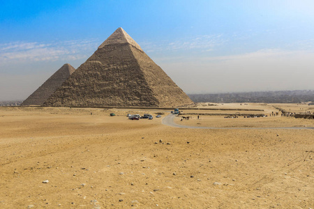 在开罗吉萨埃及金字塔
