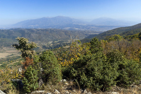 令人惊叹的秋天景观鲁恩山北部的弗拉希纳山, kyustendil 地区, 保加利亚