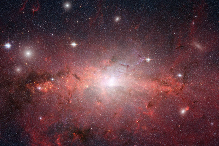 星云和星系在空间中。这幅图像由美国国家航空航天局提供的元素